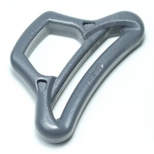 Plastic triangle buckle with a crossbar and rounded features