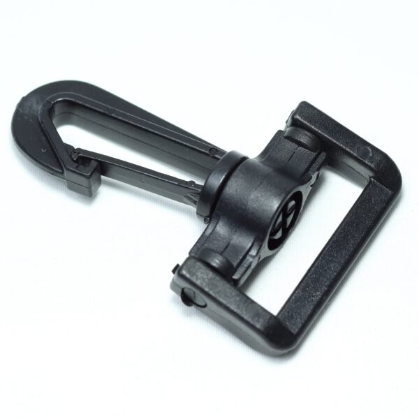 Plastic hook buckle with spring action for making removable straps for duffel and messenger bags